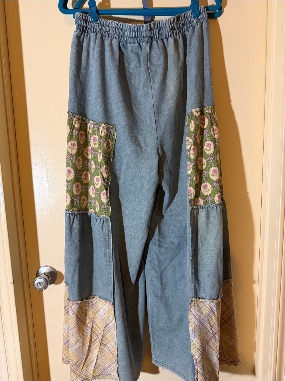 Pants - Easel Los Angeles- Wishful Thinking Wide Leg Pants - SZ L - Picture 4 of 8